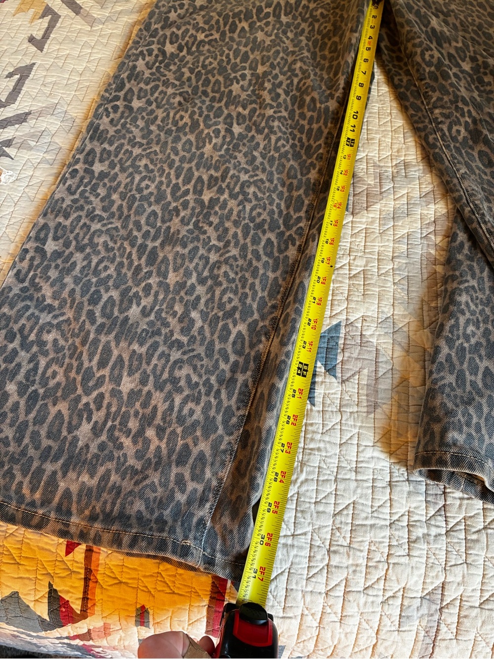Leopard Jeans - Picture 6 of 6